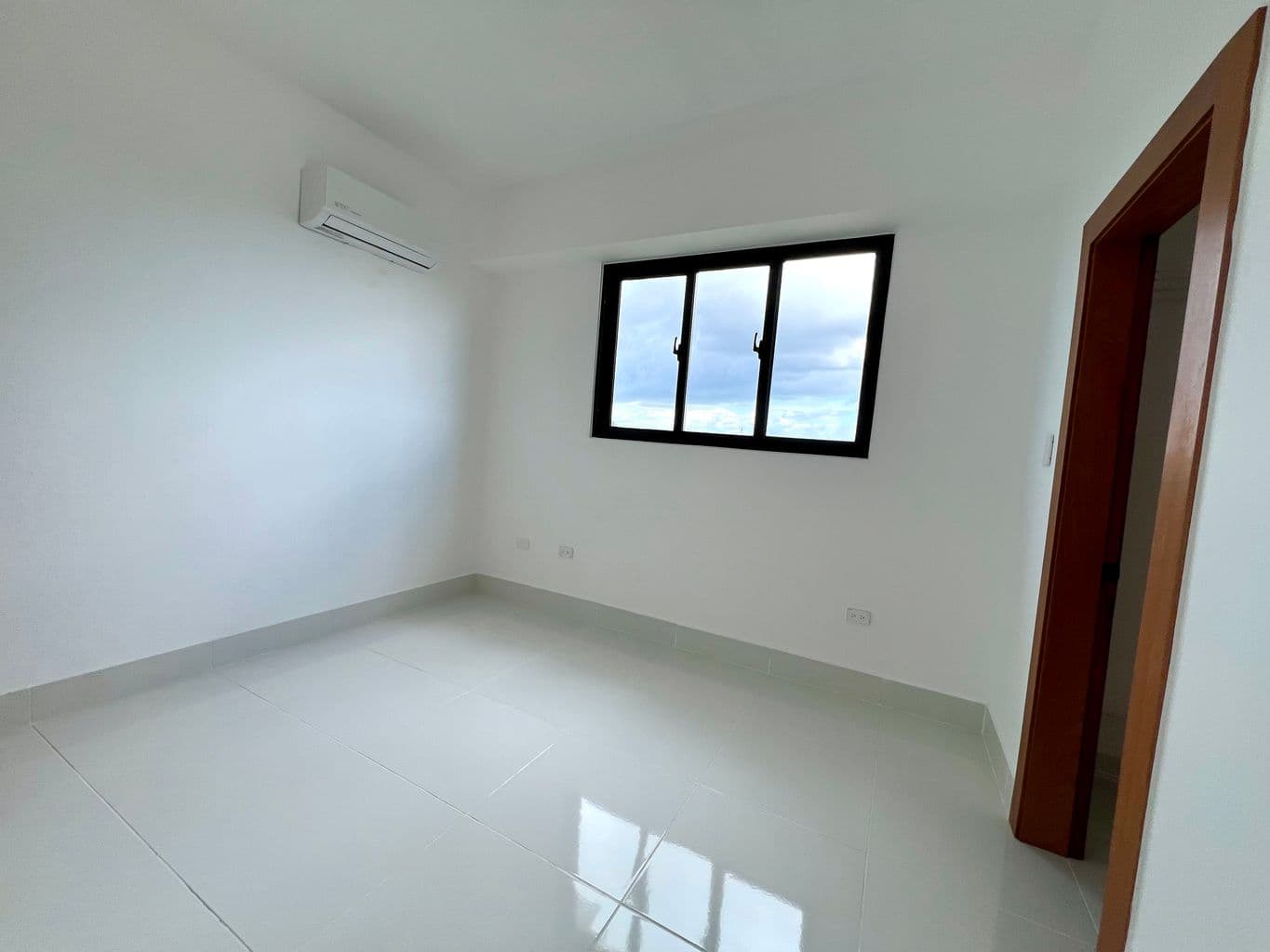 Gallery image 7