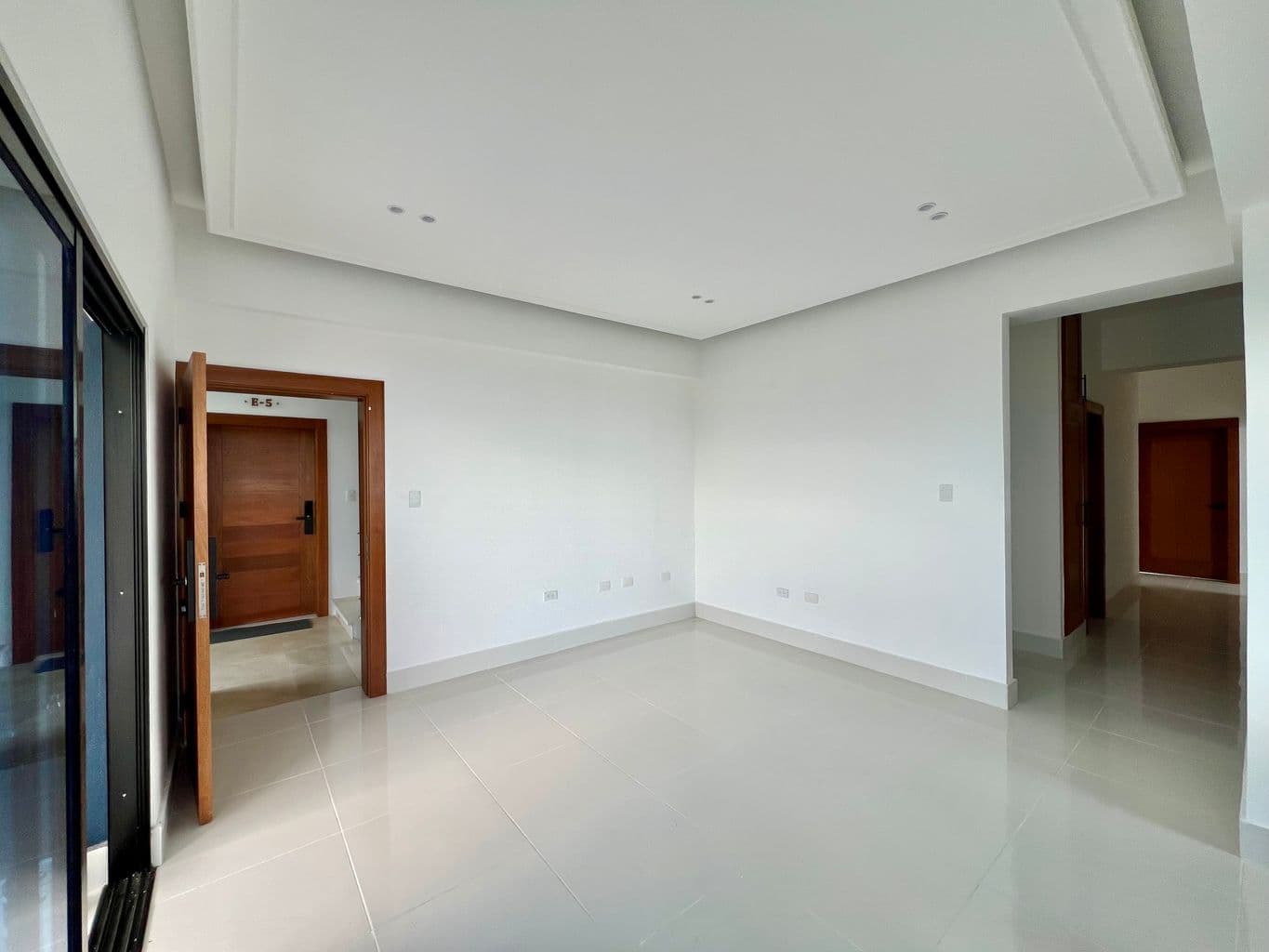 Gallery image 6