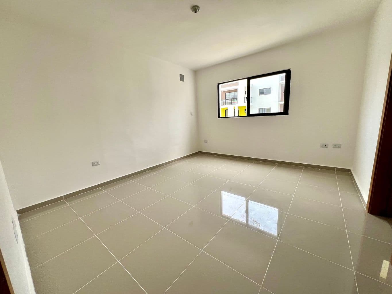 Gallery image 7