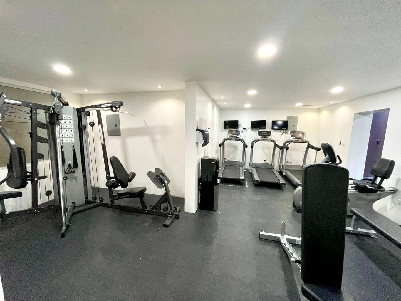 Gallery image 9