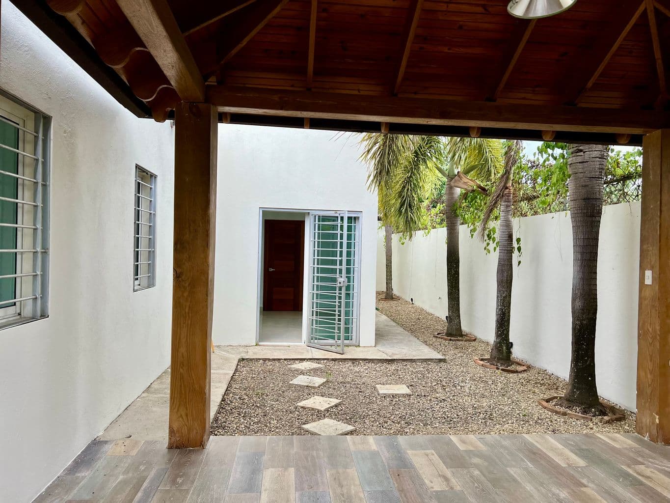 Gallery image 9