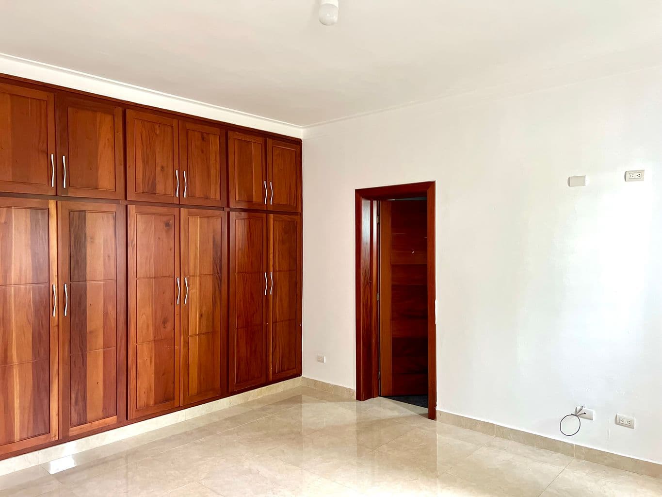 Gallery image 10