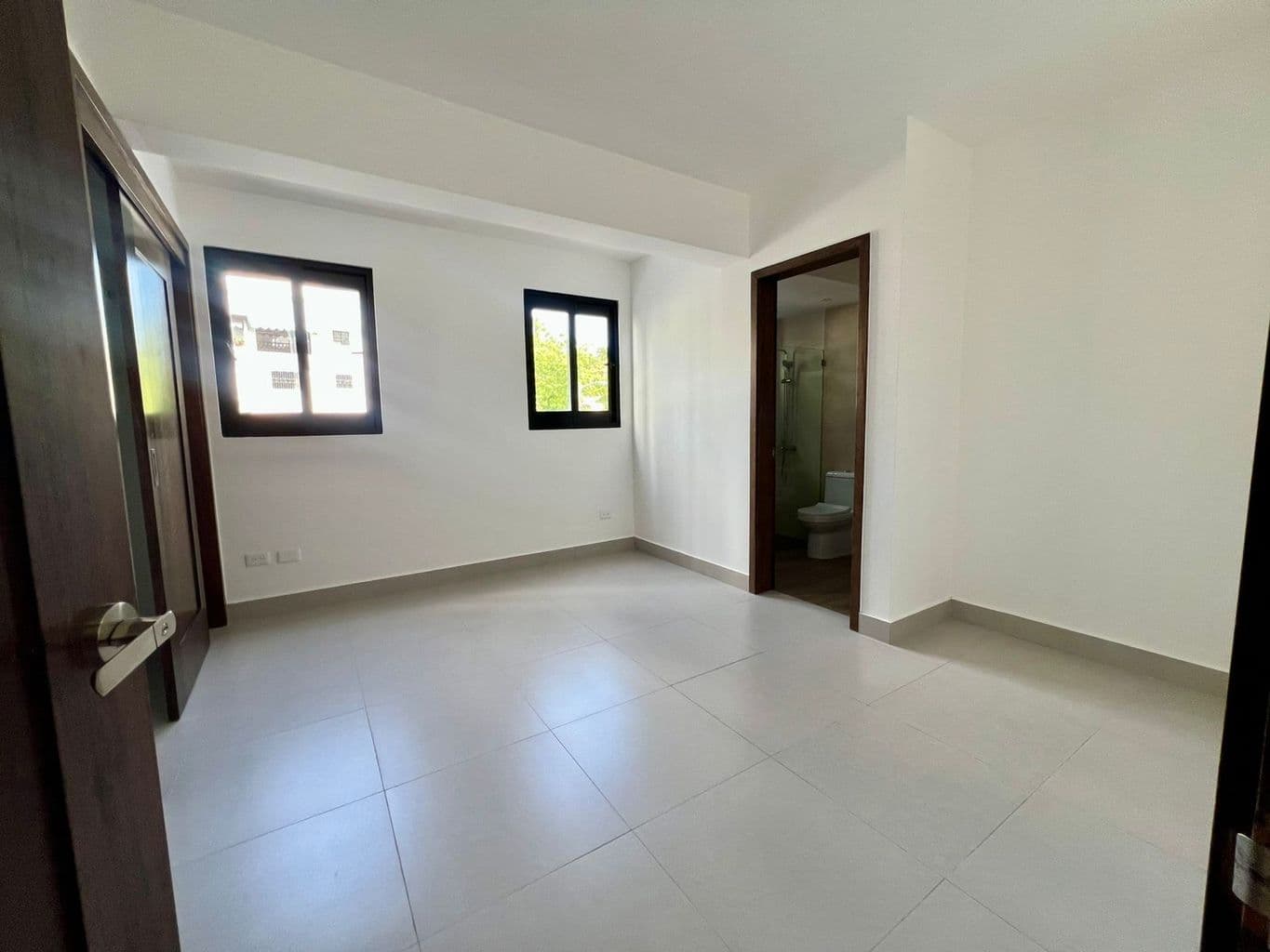 Gallery image 9